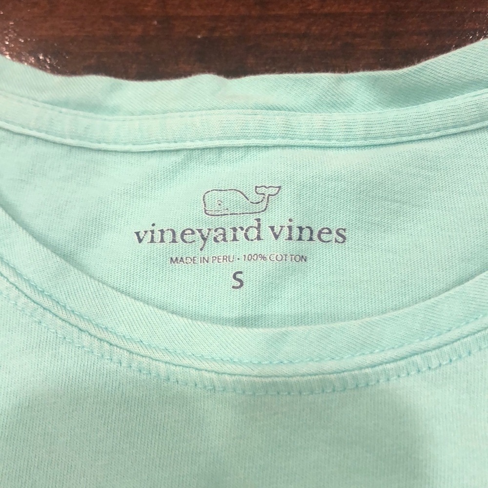 Perfect Condition Vineyard Vines Tee! - image 3